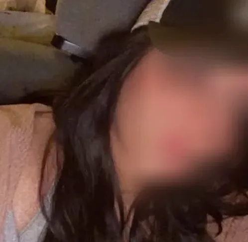 Amara, 23