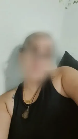 Hannah, 35