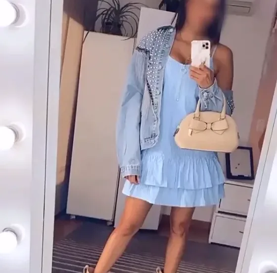 Holly, 40