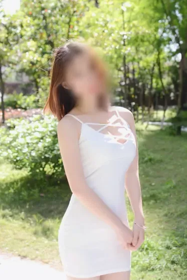 Jessica, 32
