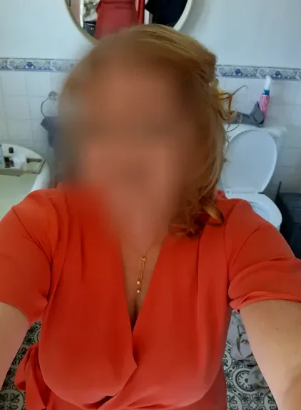 Kayleigh, 38