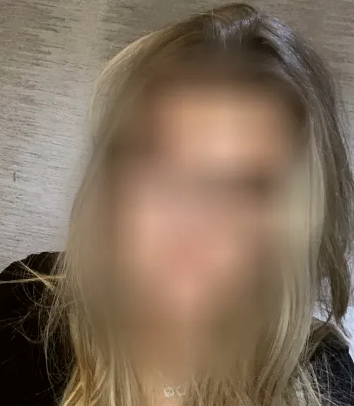 Kayleigh, 20