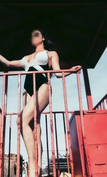 Neha, 39
