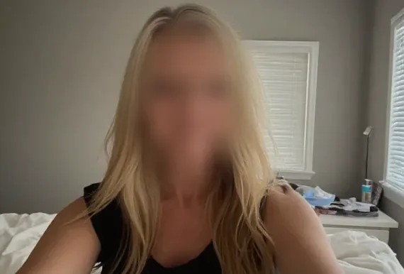 Paige, 36
